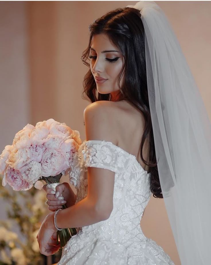 Unisex Hairstyling Services Borivali (E)